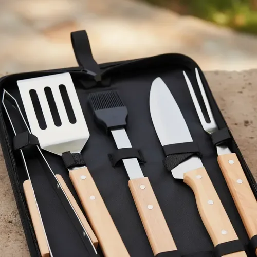 Kit para churrasco com estojo 5 peças